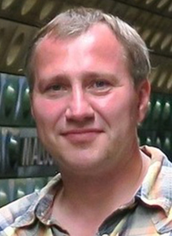 Dr. Eduard Bocharov
